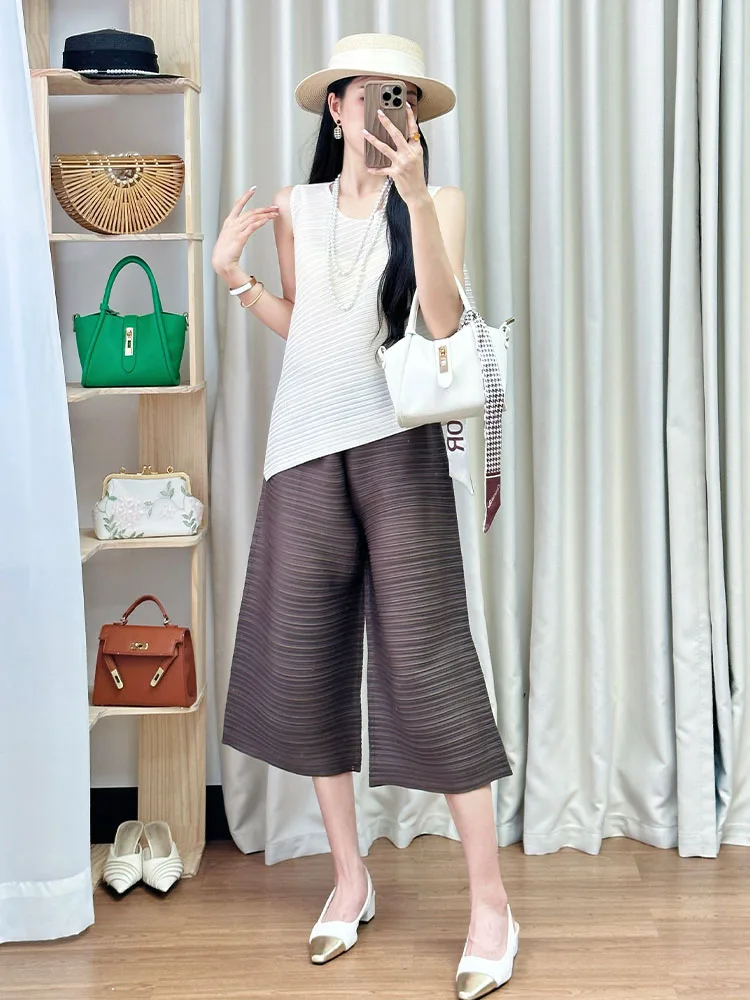 

High Waist Loose Summer Sleeveless Simple Coffee Color Eighteen Pants Set Women's Fashion Ensemble Breathable Polyester round...