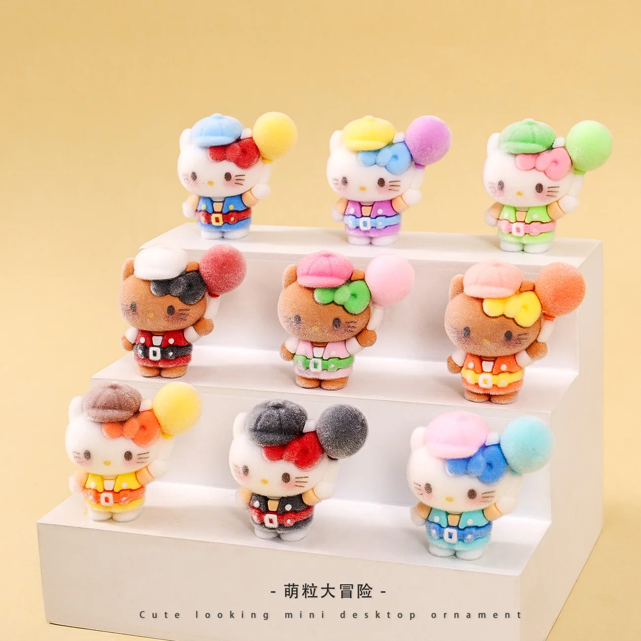 

New Hello kitty Ornaments cartoon cute doll, trendy toy, instant pairing, small decoration for room orblind