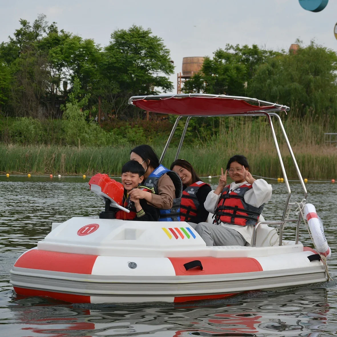 Water Amusement Bumper Boat with CE Certification