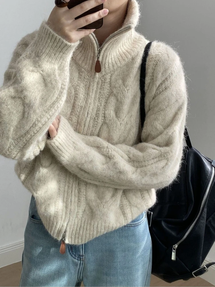 2026 outono inverno novo chique duplo zíper cardigan feminino retro solto lapela malha torção camisola nova casual roupas versáteis