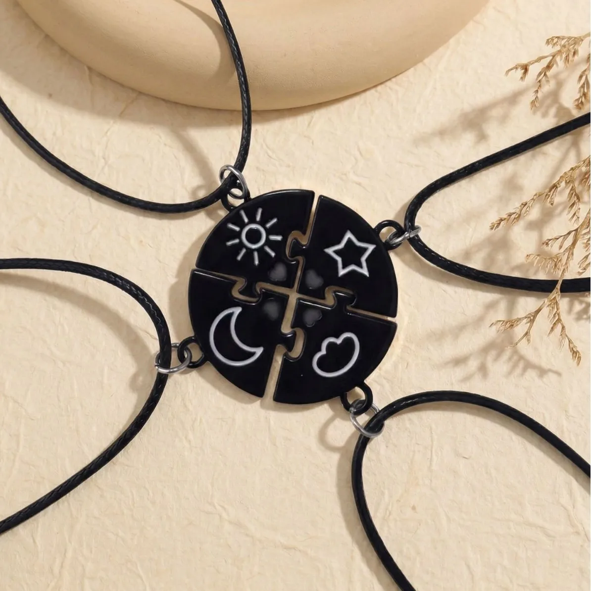 4Pcs Trendy Round Luminous Necklace for Women Cute Sun Moon Star Cloud Stitching Pendants BFF Friendship Jewelry Gifts 2024