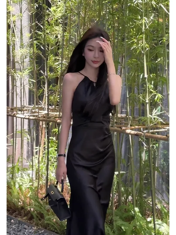 エレガントなサテンネックラインドレス女性のスリムフィットインナーウェア夏ハイウエストジッパー開閉ロングスカート A ライン無地