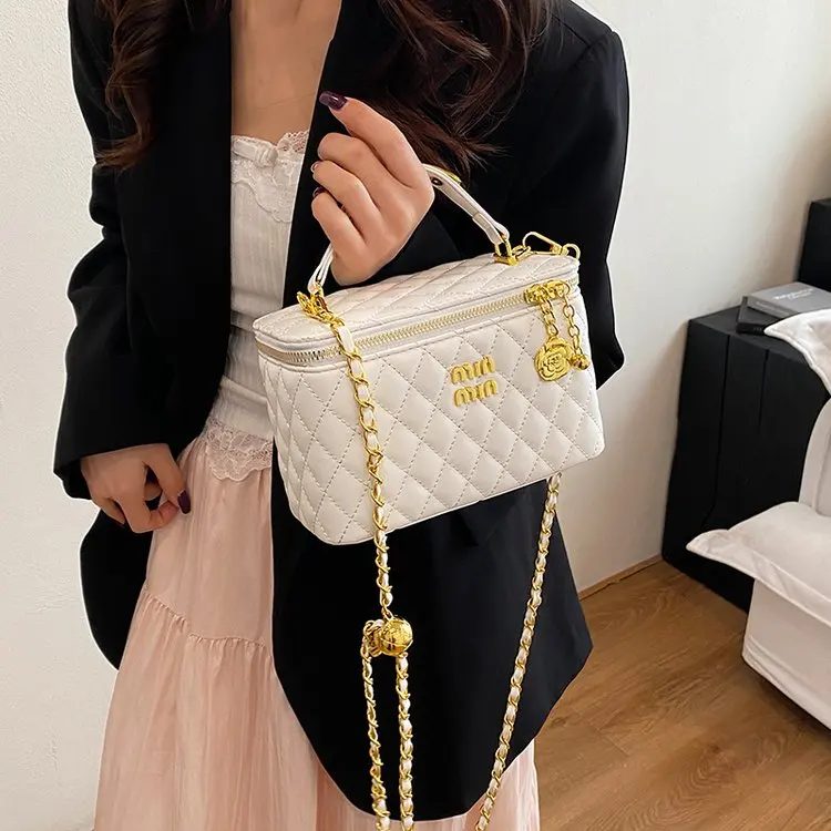 

Стеганая сумка-коробка на цепочке осень-зима 202, женская роскошная пригородная сумка через плечо, шикарная сумка через плечо «день-ночь», повседневная сумка-слинг