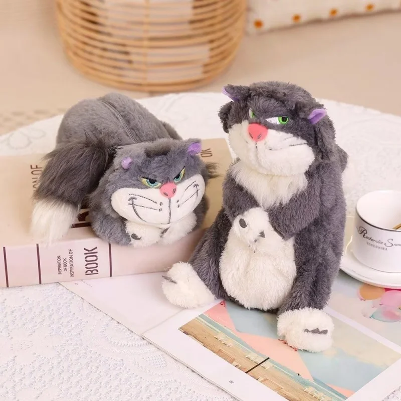 

Плюшевый пенал-игрушка Дисней Люцифер, 23*19 см, темно-серый, в положении стоя и лежа, для хранения канцелярских принадлежностей, подарок для школьника/студента