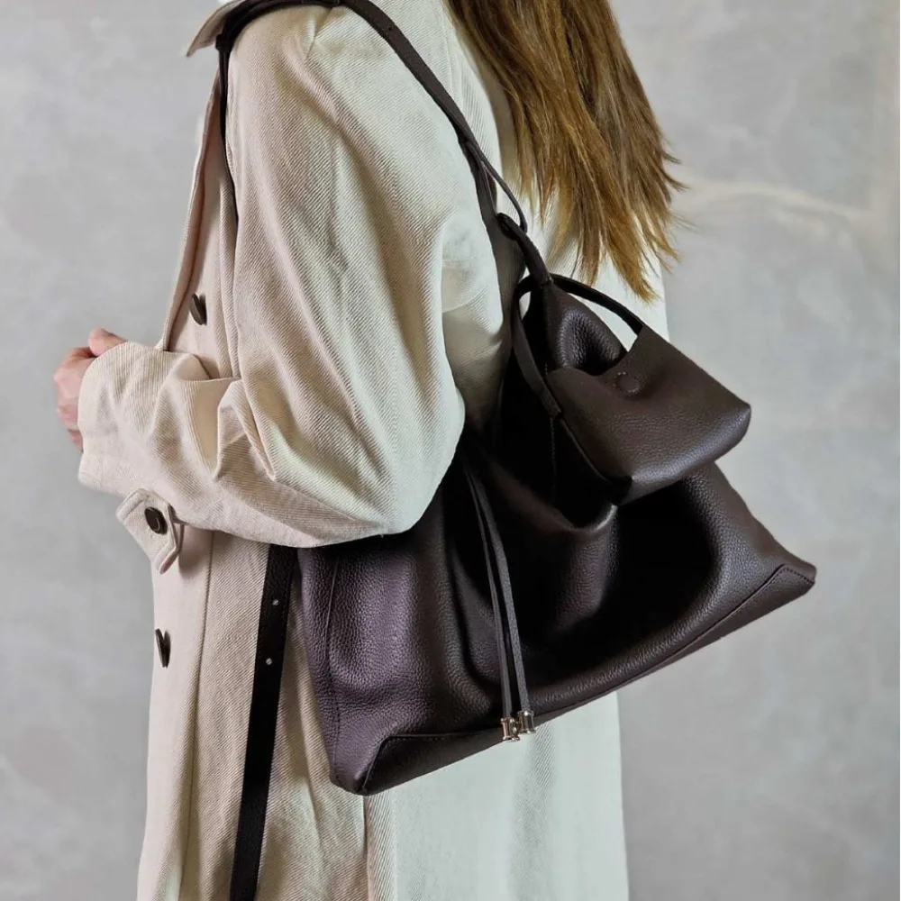 

New First-layer Cowhide Texture Tote Bag Mother Child Bag Lazy Wind Soft Leather Stray Bag Large-capacity Oblique Span Commuter