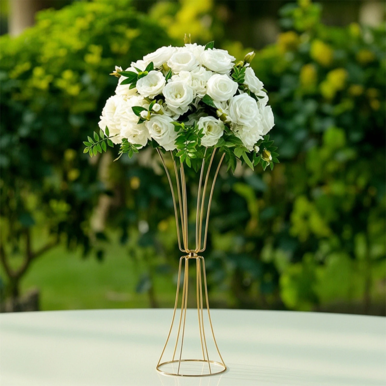 Trumpet Flower Stand Gold Geometric Flower Stand Floral Riser Modern Decor Sleek for Wedding Planners, Aisle Decoration