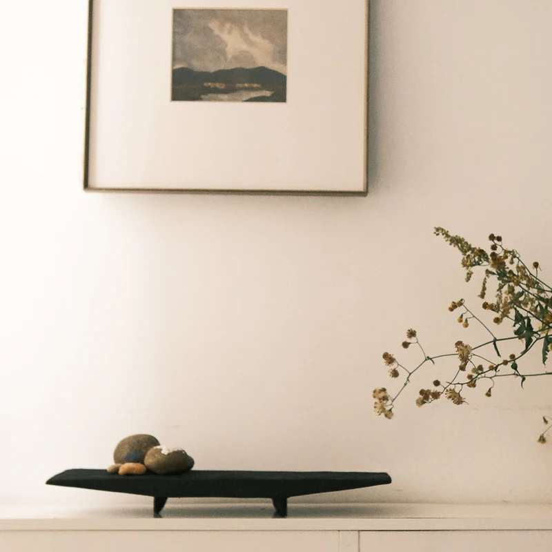 

Living Room Black High-end Coffee Table Ornament Solid Wood Decoration Pendulum Candle Holder Home Blogger Ornament Pendulum
