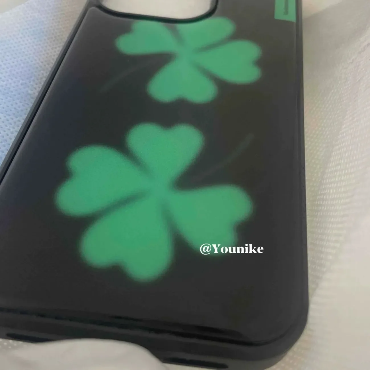 Lucky Four Leaf Clover Cute Kawaii Drop Glue Phone Case For iPhone 17 AIR 16 15 14 13 12 11 Pro MAX Plus Y2K Minimalism Cover view 5