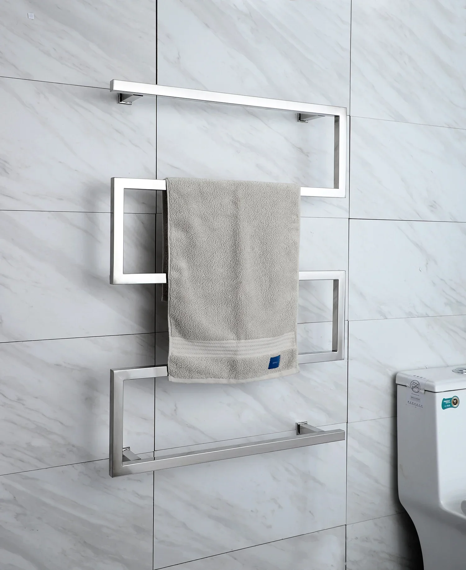 2022 Newest Design 304 Stainless Steel Electric Heating Towel Rack Bathroom Heated Rail Towel Warmer