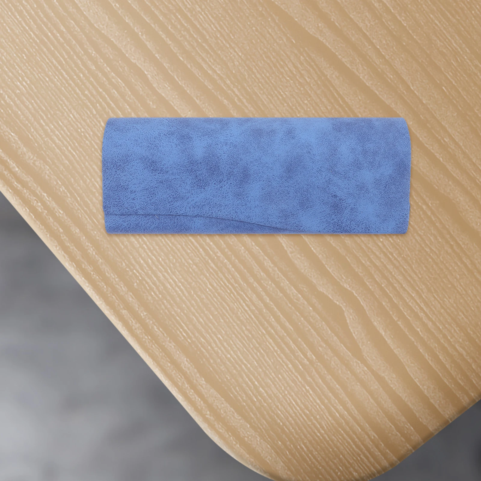 

Slim Portable Eyeglasses Case Hard Shell Sunglasses Case Waterproof Durable Easy Clean Glasses Cases Daily Travel School