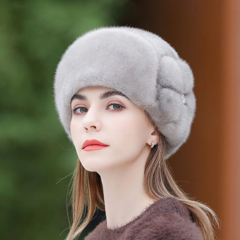 Russian Winter New Mink Women's Beret Fashionable Outdoor Thickened Fashionable Mink Leather Hat Premium Warm Hat