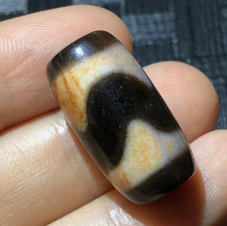 Dents de tigre tibétain Magic Power, totem cinabre, perle dZi, ancienne agate, 12x23mm