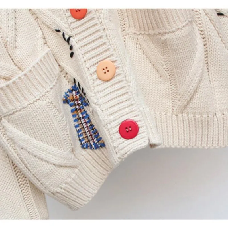 Fashion embroidered sweater for women in autumn and winter 2025 new loose cardigan knitted jacket Pink Red