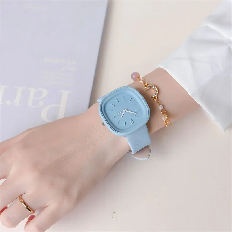 2023 Couple Simple Square Quartz Watch Watches for Women Girls Simple Big Dial Square Watch Men Summer Gift Clock Female Watch