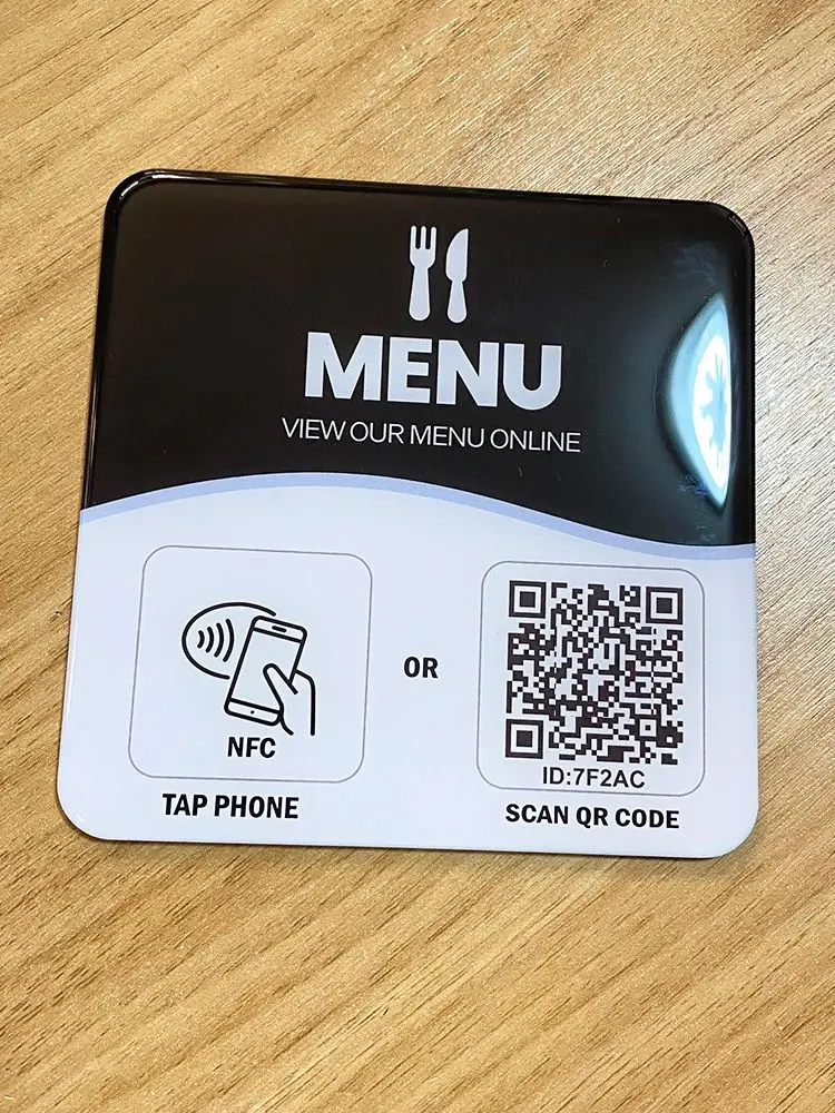 Migliora l'esperienza del tuo cliente con un menu digitale Codice QR Scheda menu da tavolo NFC Tocca per ordinare l'adesivo