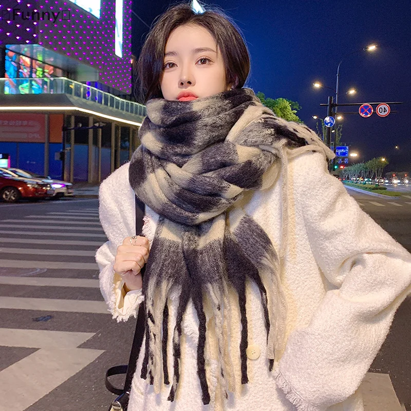 maveraFunny vauasPlaid Cachecol Feminino Inverno Novo Estilo Quente Versátil Xale High-end Imitação de Cashmere Lenço de Pescoço Grosso Versão Grande