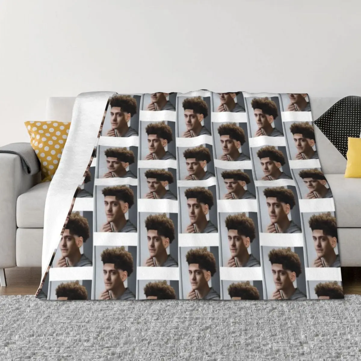 

Ninja Low Taper Fade (Imagine If) Throw Blanket Quilt Luxury Thicken Luxury blankets ands Blankets