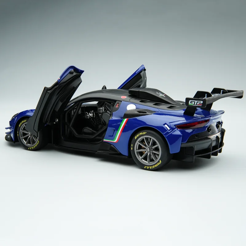 1:24 nouveau en Stock Tsc la voiture de vitesse Maserati Gt2 Reproduction de voiture en alliage véritable modèle de voiture jouet voiture bureau décoration cadeau de vacances