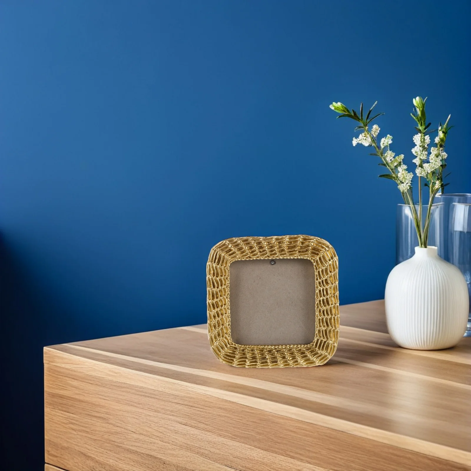 

Resin Vintage Frames for Desktop Or Wall Mounting Decorative Frame Rustic Retro Style Farmhouse Baroque Home Decoration