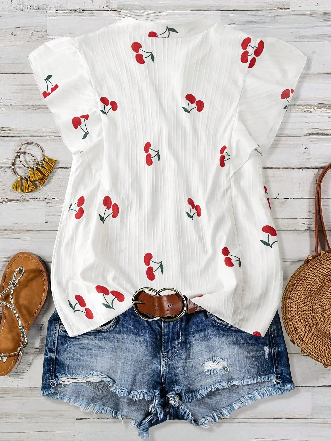 

Женская повседневная блузка с цветочным принтом и рюшами для отпуска