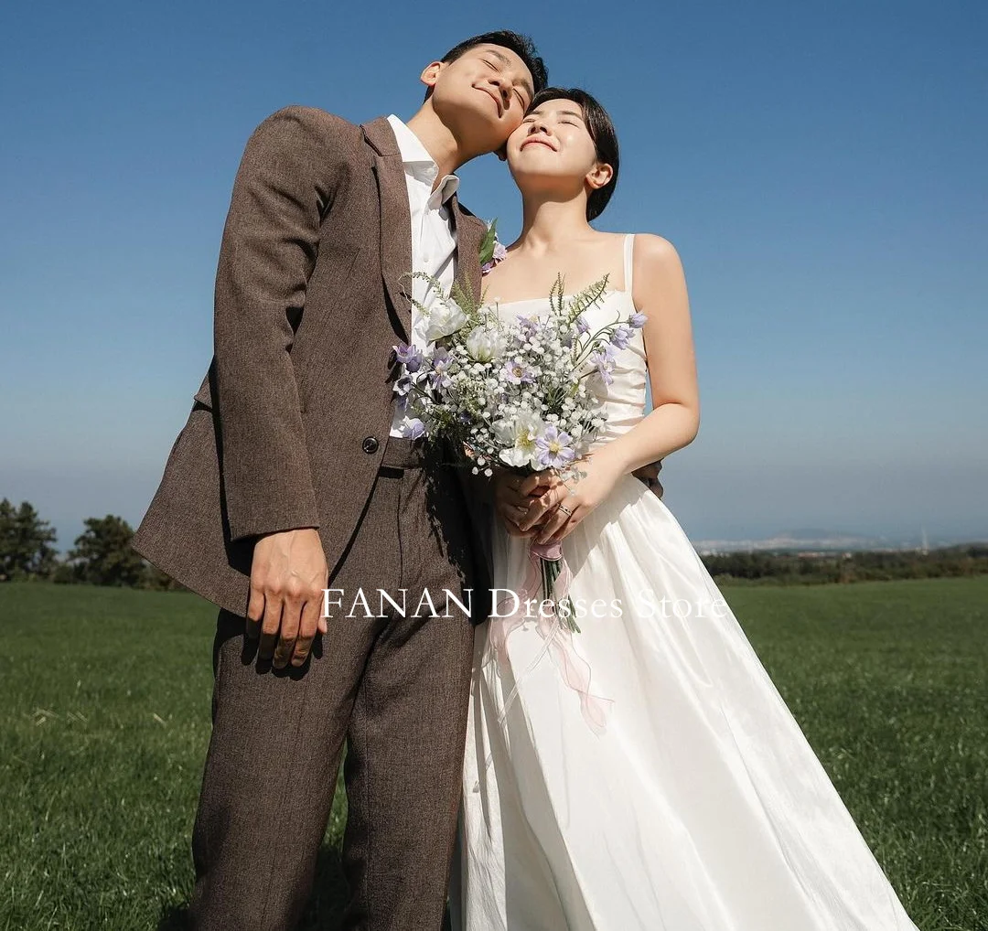 

FANAN Spaghetti Korea Ivory Floor Length A-Line Lace-up Wedding Dresses 웨딩드레스 Taffeta Custom Made A-Line Bride Gowns Plus Size