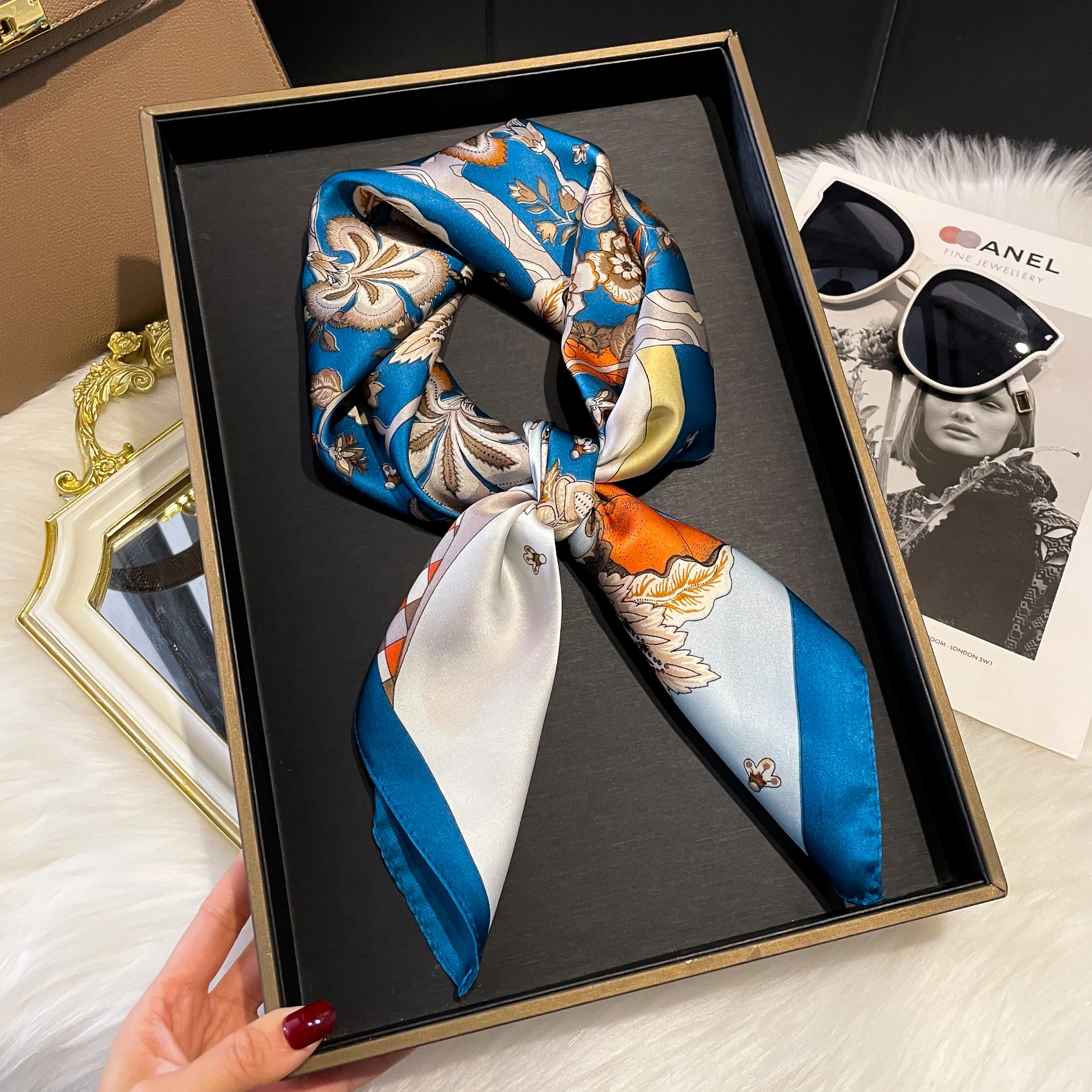 럭셔리 꽃 프린트 실크 스퀘어 스카프 여성 소프트 새틴 스카프 헤어 밴드 Neckerchief 머리 Hijab 레이디 머리띠 풀라 가방 리본