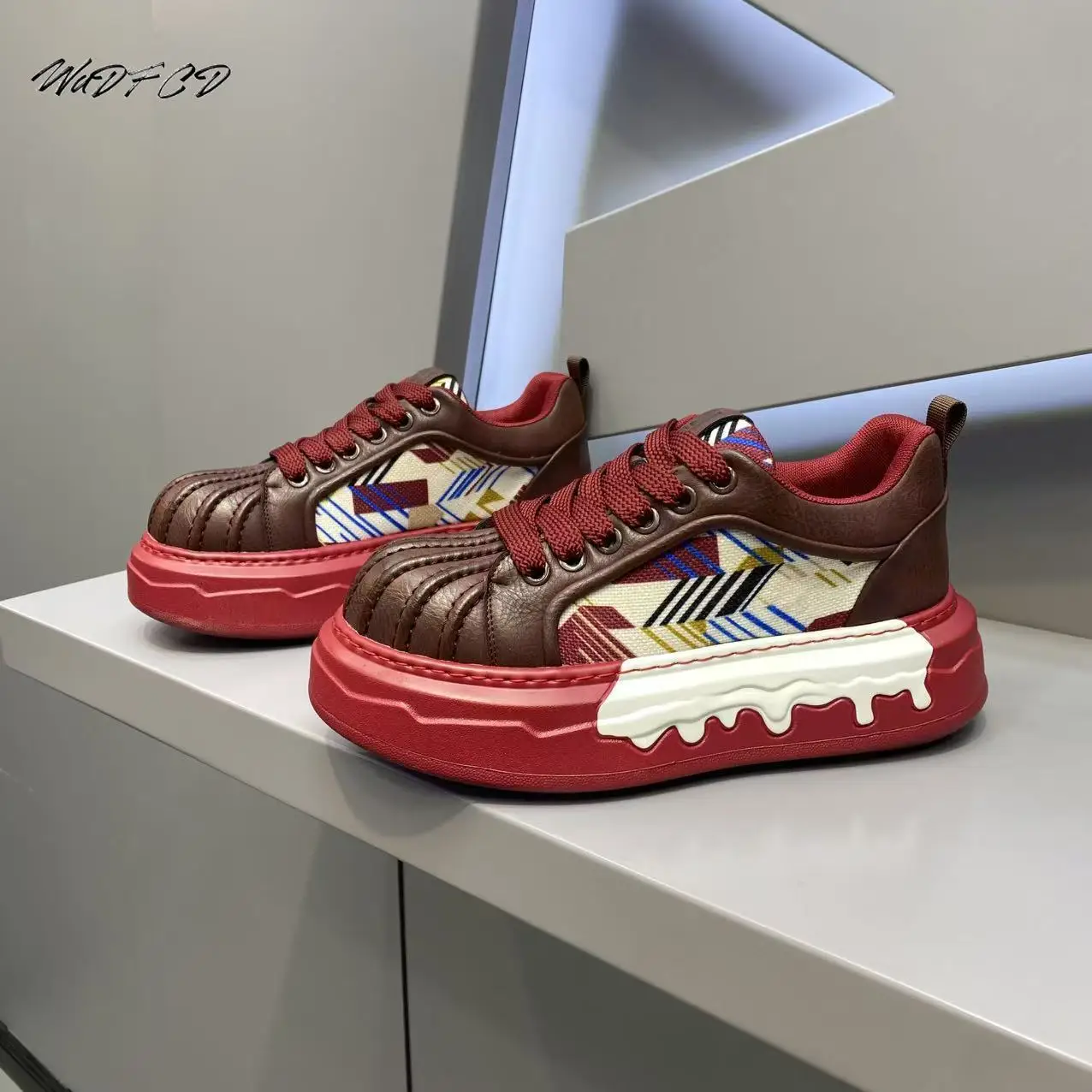 Sneakerscasual Men Original Designer Easy Matching Board Shoes Fashion Leather Fabric Breathable Height Increased Platform Shoes