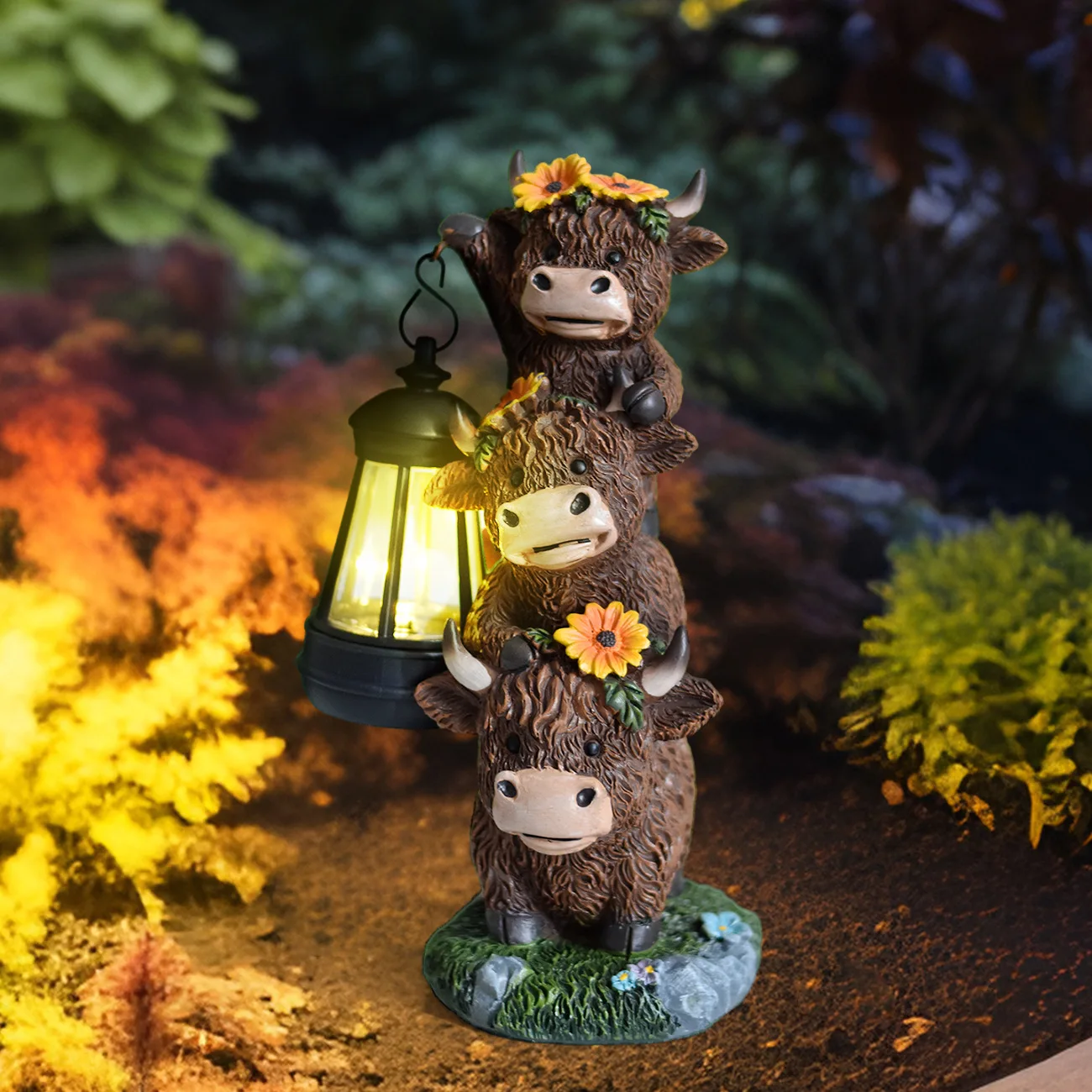 Stacked Highland Cattle Chandelier Resin Crafts Ornament Solar Outdoor Light Garden Sculpture Landscape Night Light