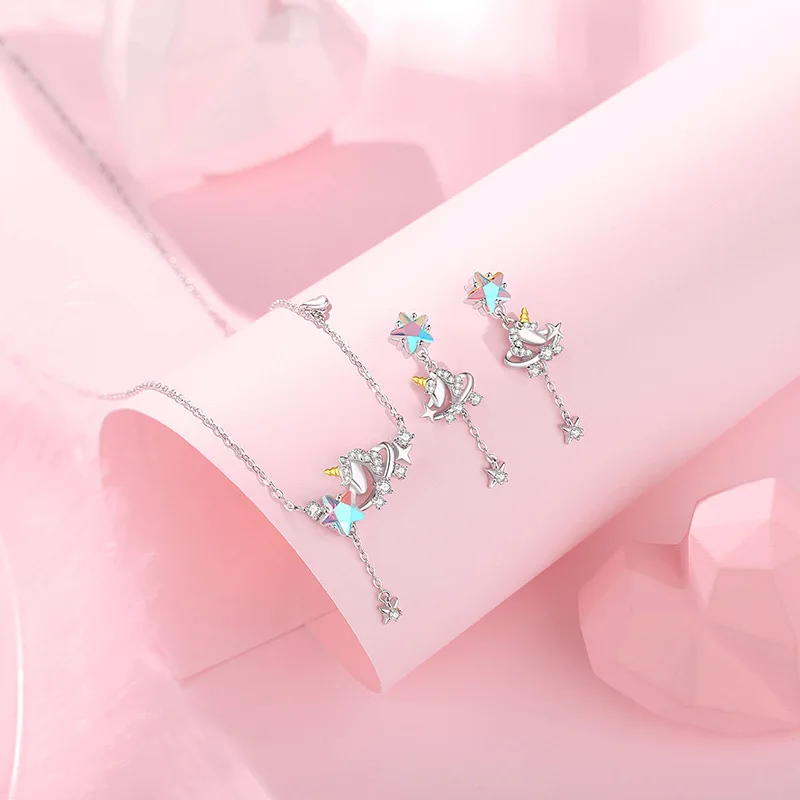 Thaya S925 Silver Women Crystal Earrings Unicorn Design Fashion Female Earring Dangle Wedding Party Engagement Fine Jewelry Gift