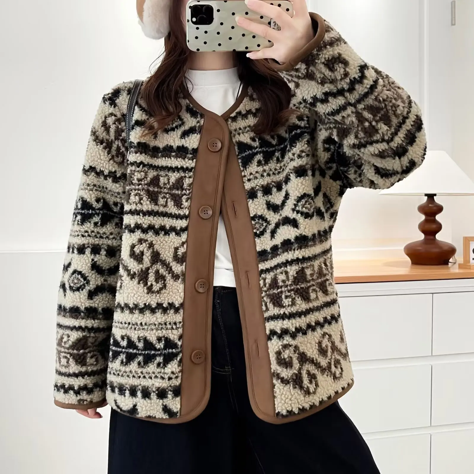 

XXXXL Fashion Plus Size Woman Clothing Fleece Coat Winter New Retro Patterned Warm Jacket 807