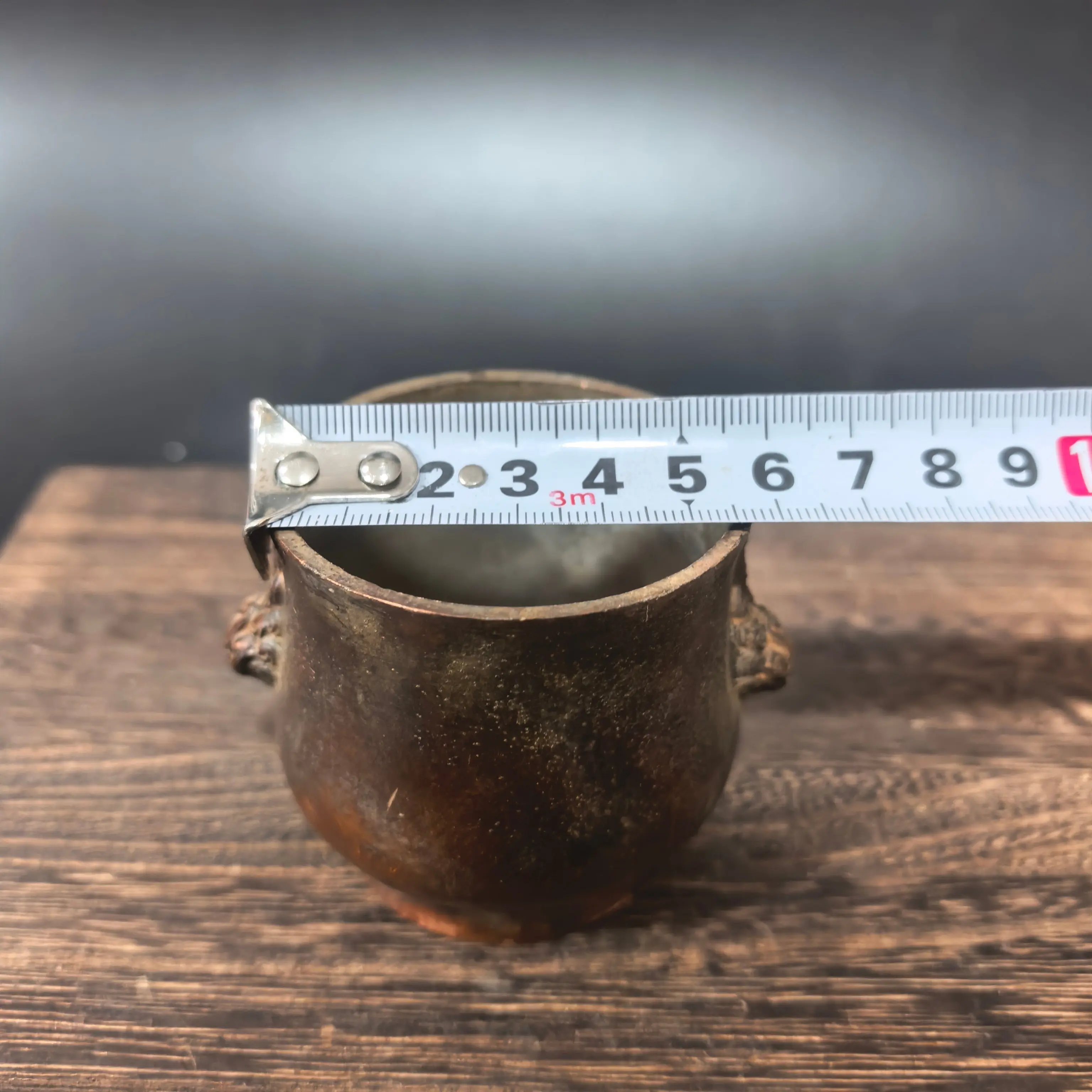 Rural antique old-fashioned pulp Qianlong annual model bottom eagle head binaural classical Chinese incense burner high waist fu