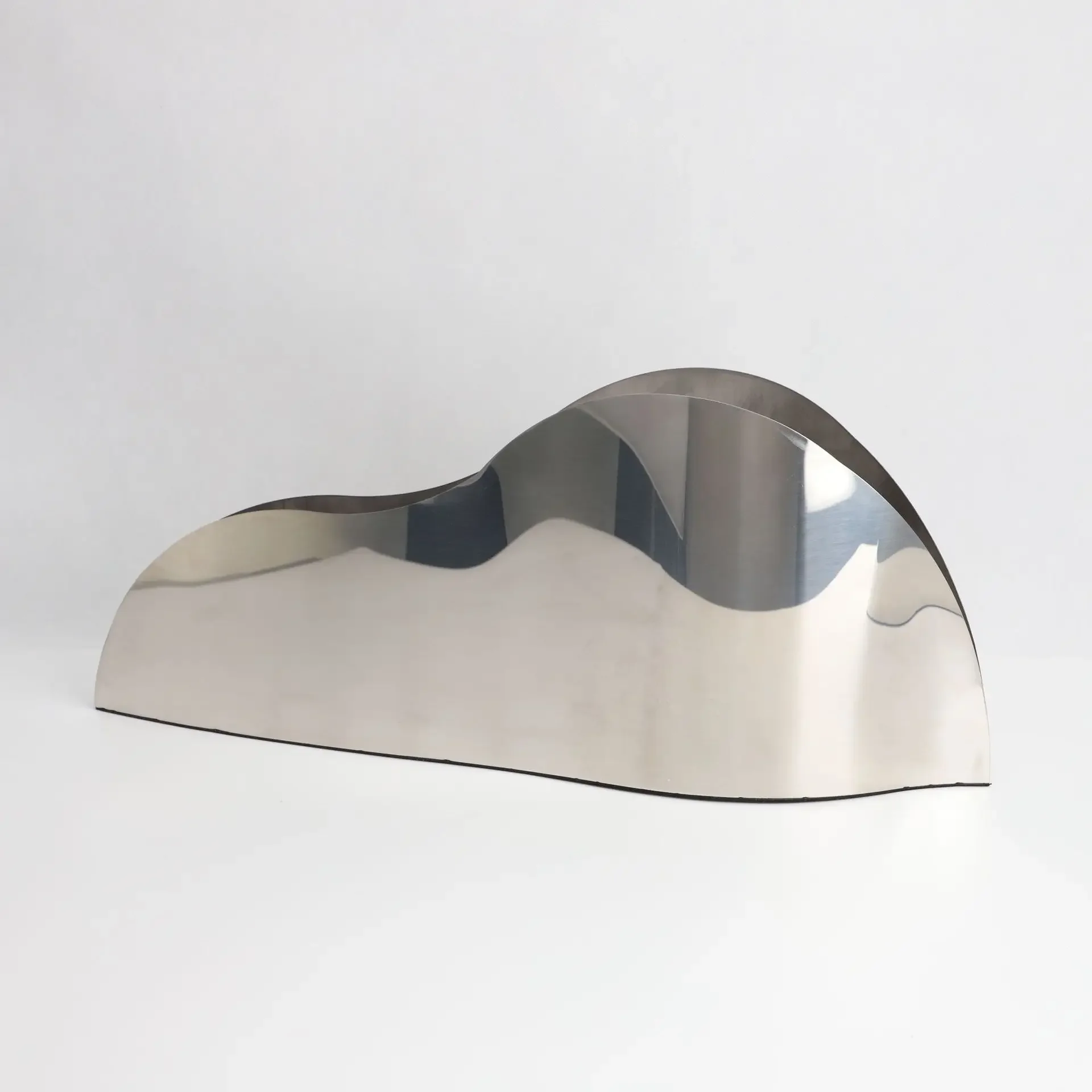 Creative Metal Vase Silver Wavy Shape Floral Arrangement Accessories Desktop Storage Container Flower Vase Home Decoration