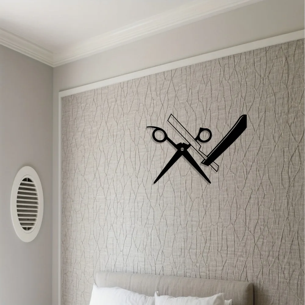 Forged Iron Barber Metal Wall Art Ideal Decor Gift for Barbers & Home Decoration Enthusiasts