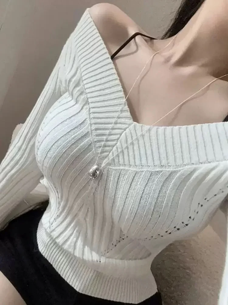 

Sexy V-Neck Shoulder-Bared Long Sleeve Knitted Top Women's Slim Fit Style Dongda Gate New Arrival Fashionable Ladies' Wear