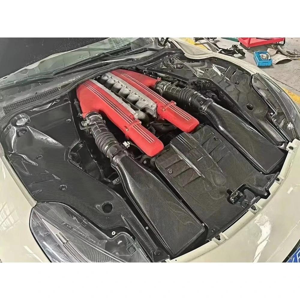 

Капот двигателя и воздухозаборник из сухого карбона в стиле OEM для Ferrari F12 (модифицированные)