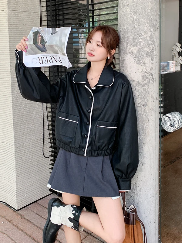 

Ретро-куртка из искусственной кожи в стиле колор-блок для женщин, короткий рукав, весна-осень 2025, новая коллекция, высококачественная, маленький размер