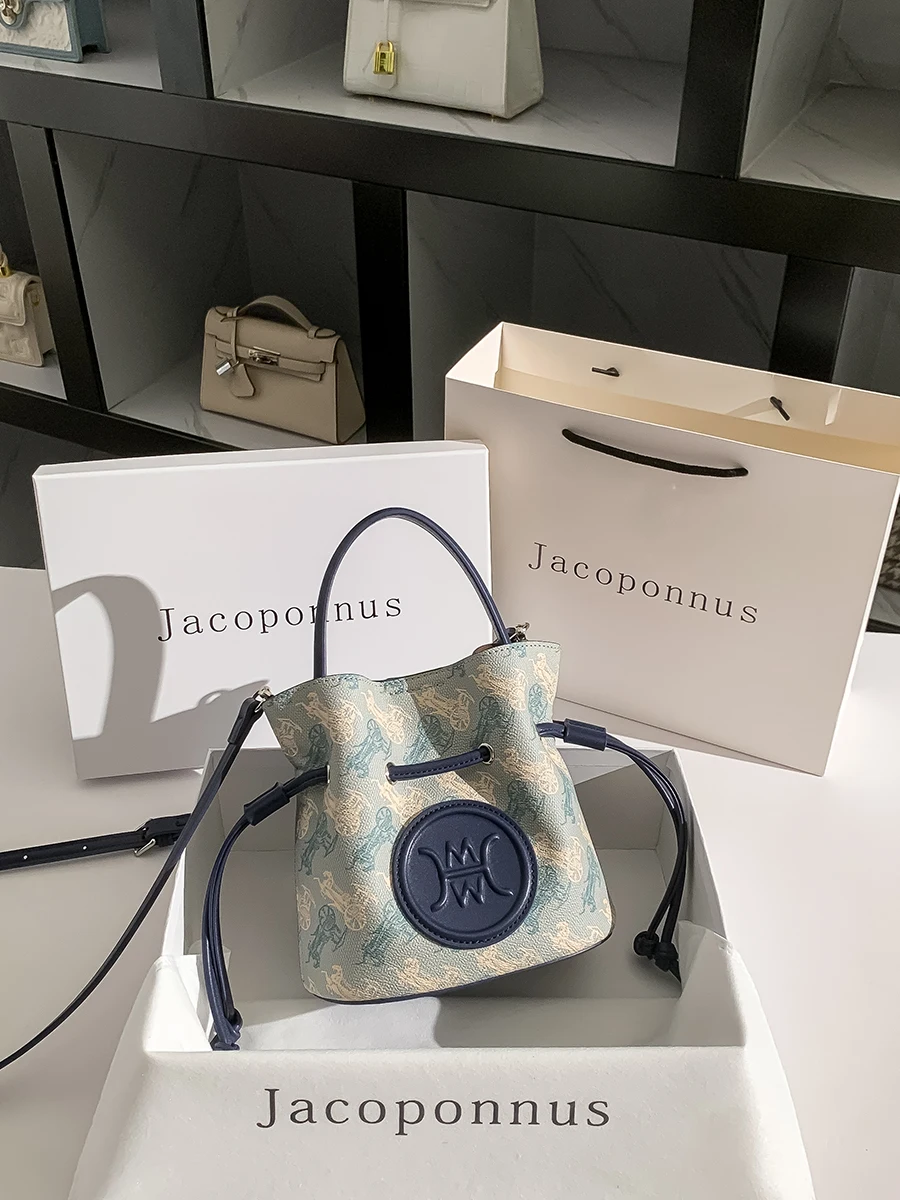 

High-End Leather Buet Bag Women's Crossbody Bag Dstring Sle Faionable Trendy Commuter Soft Leather Handbag