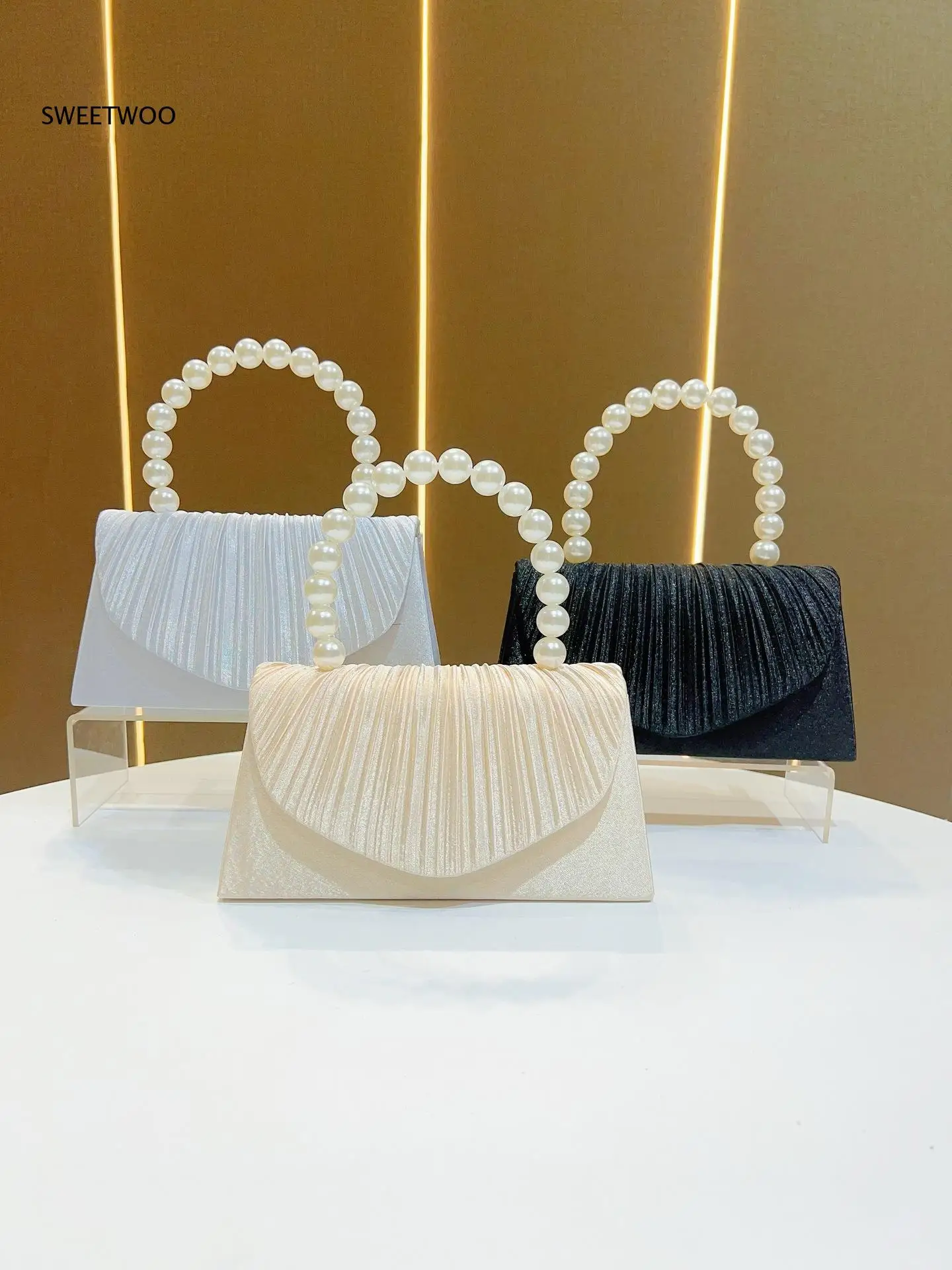 2026 Pleated Satin Fabric Evening Clutch Bag Round Pearl Hand Strap Solid Beige Black Silver Wedding Dating Small Shoulder Purse view 4