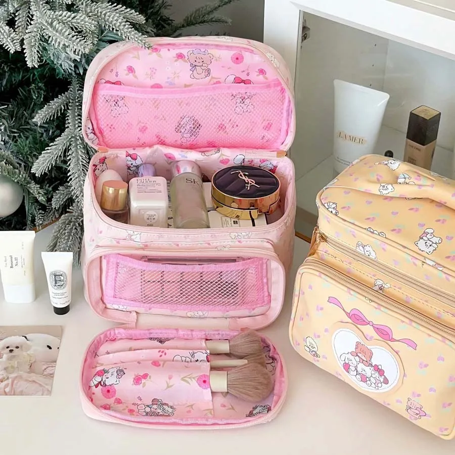 Soft Floral Cartoon Animal Hanging Cosmetic Bag Waterproof Multi Compartment Travel Makeup Organizer For Daily Vacation Trip
