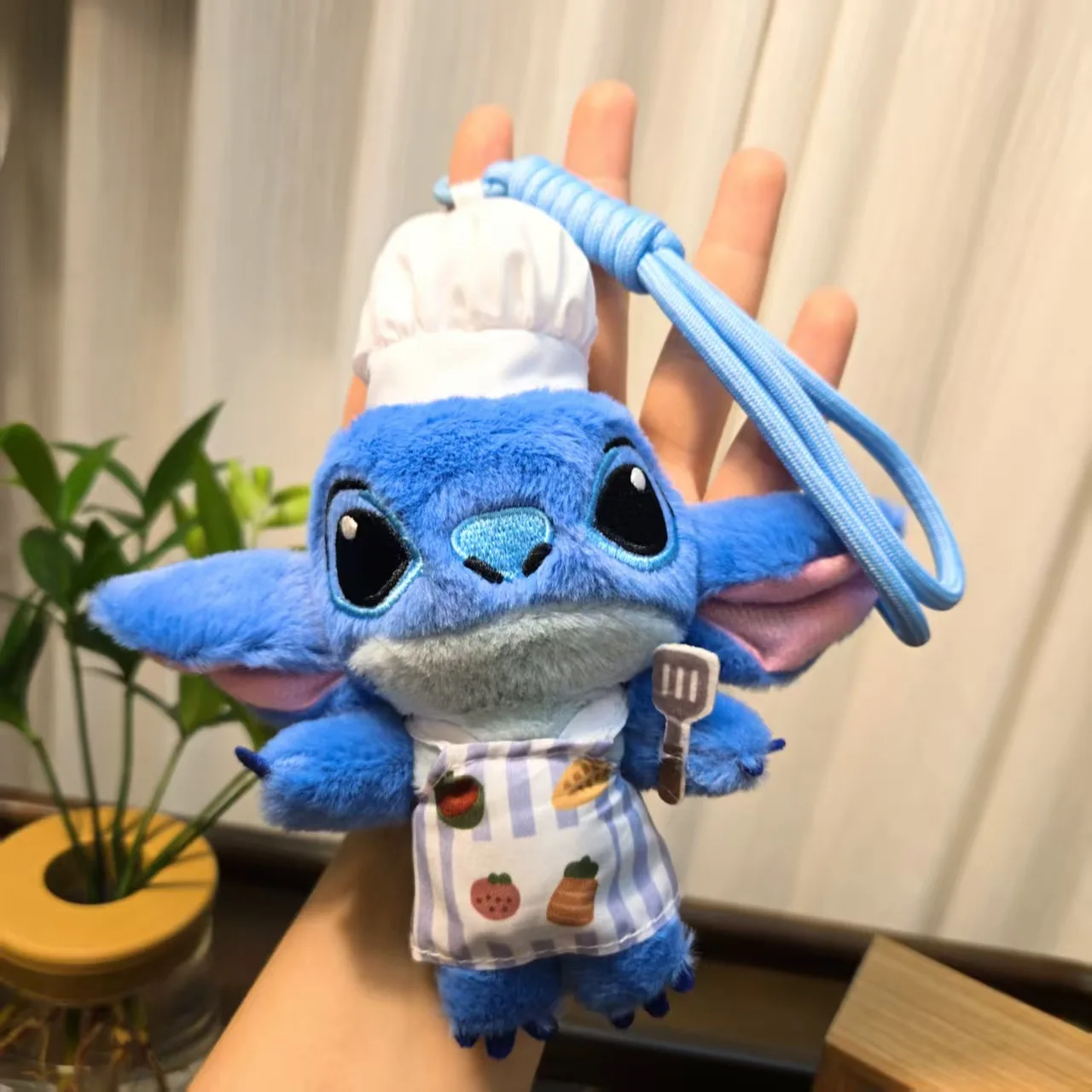 

Cartoon Cookie Stewie plush hanger Stewie Star Baby figurine small hanger Play City grab doll