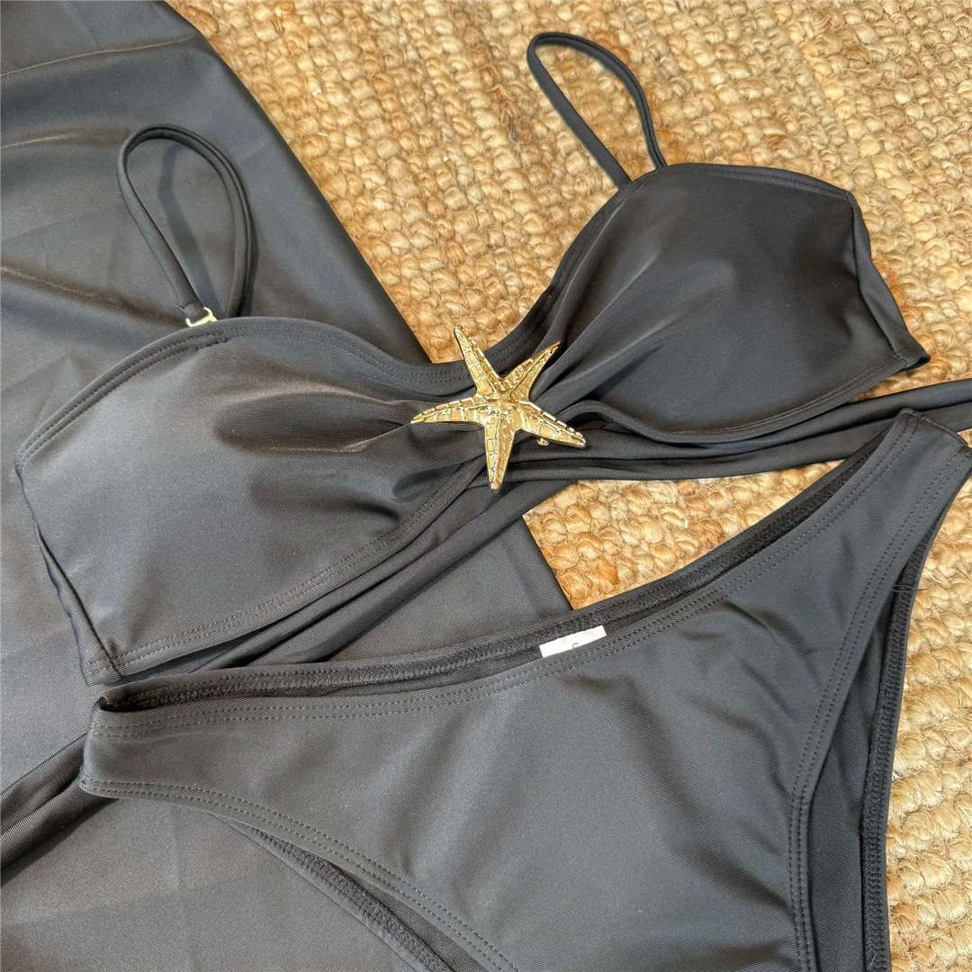 Metall-Stern-Bikini, Damen-Badeanzug, dreiteiliges Bikini-Set mit Rock, brasilianischer Badeanzug, Badebekleidung, Modell V7104C. – Detail 21