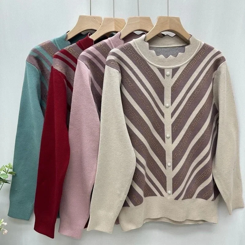 

Middle Aged Mother Large Size 4XL Loose Pullover Knitting Autumn Female Knitted Sweater 2025 Lady Lotus Leaf Collar Knitted Tops