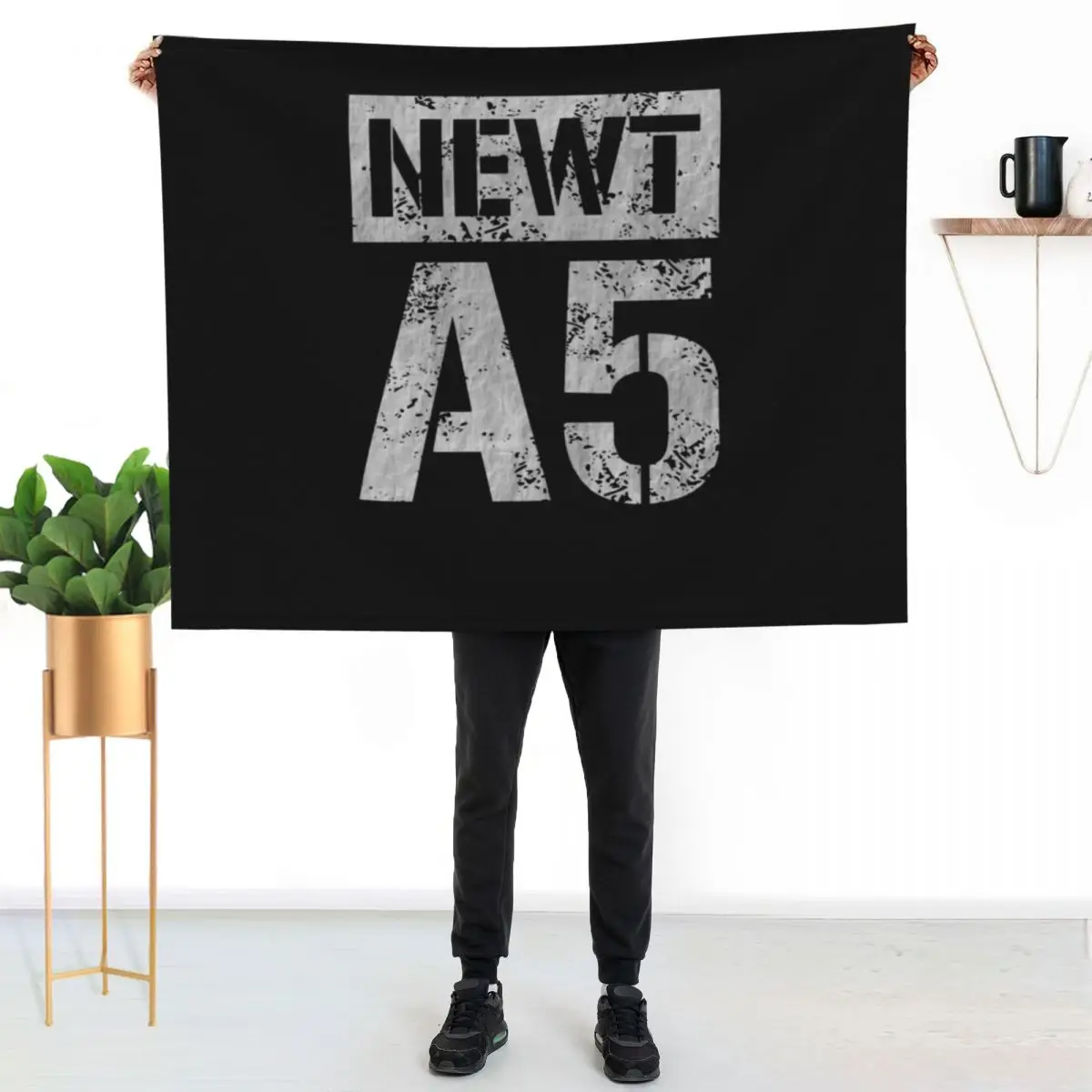 The Maze Runner Newt Glue 41 for Men Or Women Vintage Retro for Kids Best Trending Throw Blanket wednesday Beach Blankets