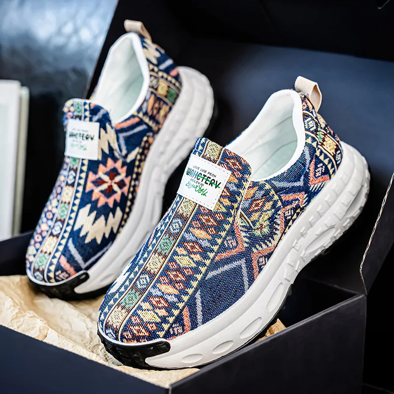 جديد رجل منصة حذاء قماش مصمم الأزياء Colorblock الانزلاق على أحذية رياضية كاجوال في الهواء الطلق الرجال عدم الانزلاق أحذية المشي لمسافات طويلة خفيفة الوزن