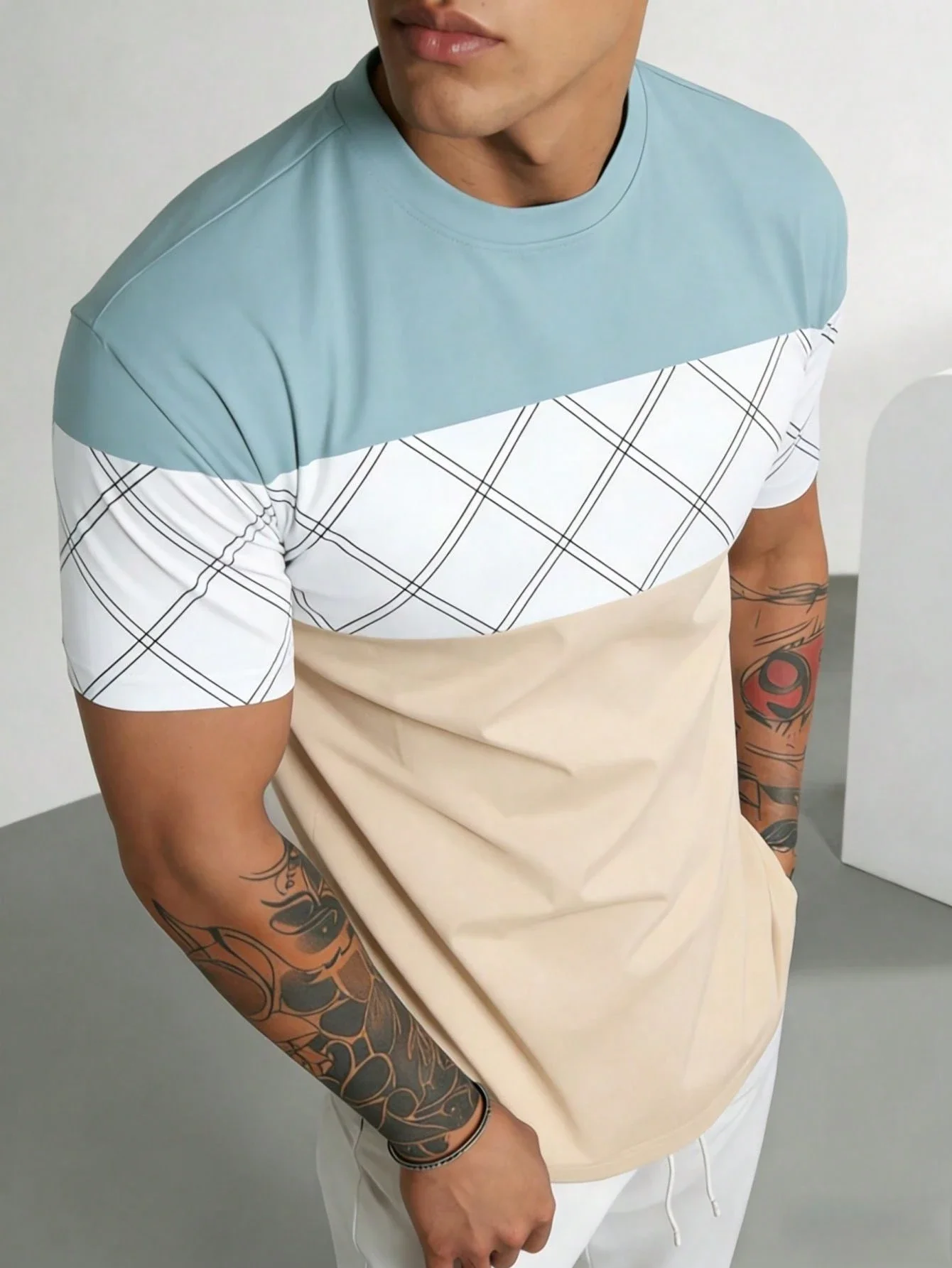 

Men's Casual Contrast Color Round Neck Short Sleeve T-Shirt Summer