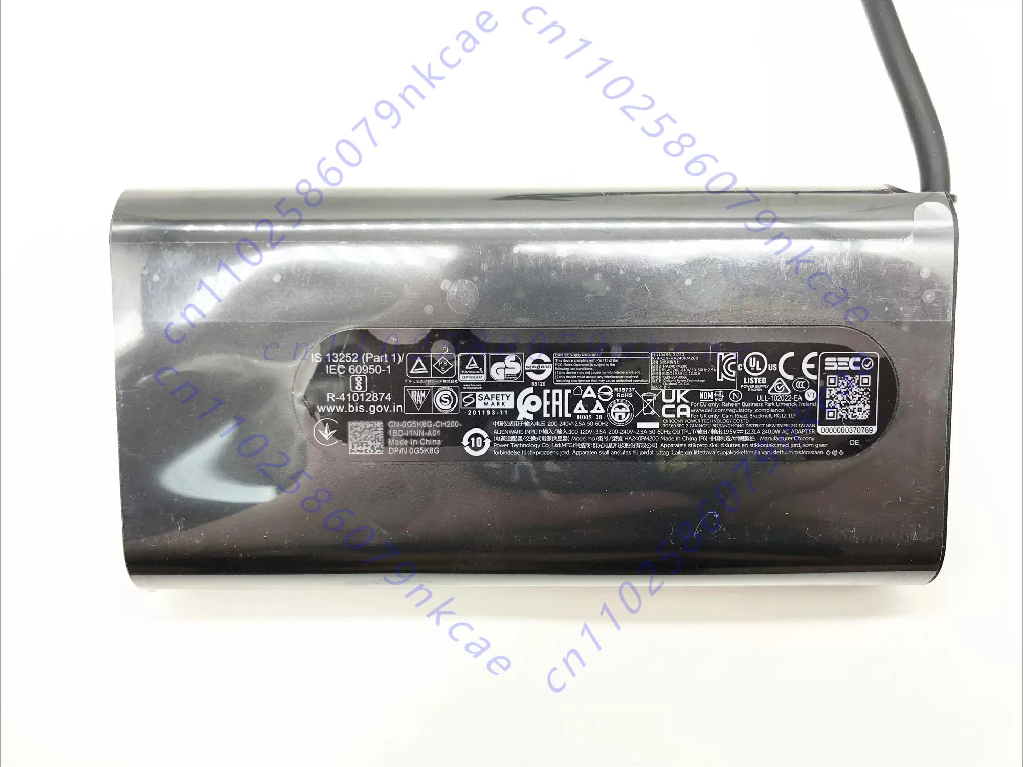 デル Alienware X15 M15 X17 240W - Laptop Charger のレビューと価格