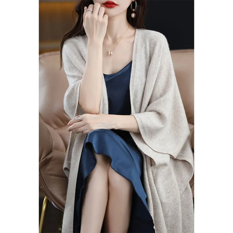 New high-end cashmere cape cape ladies oversized cardigan cape scarf oversized sweater solid color loose knitted 100% wool cape