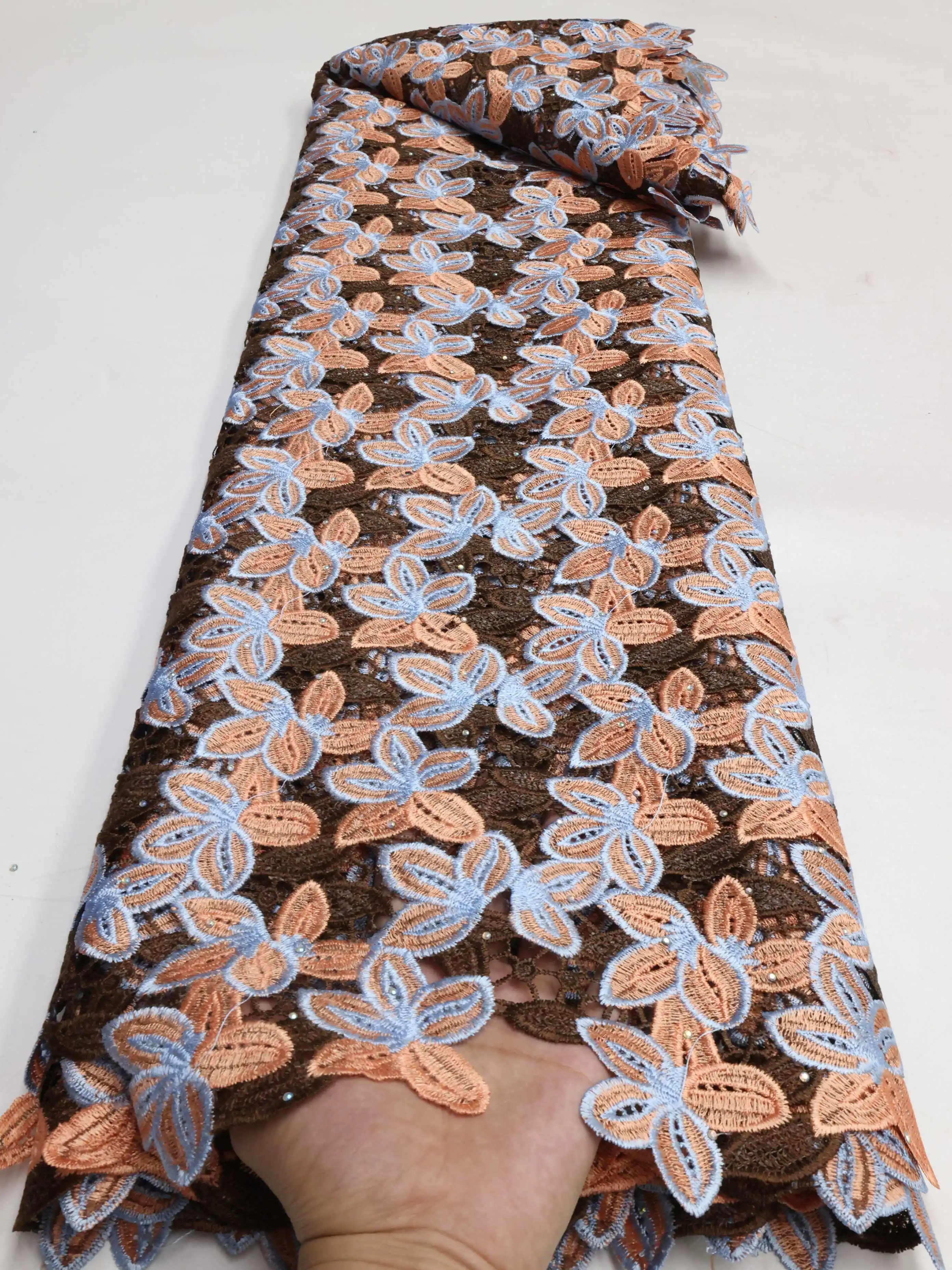 

PGC новейший шнур гипюр кружевная ткань кристаллы африканская кружевная ткань 2024 высокое качество нигерийский водорастворимый материал для платья