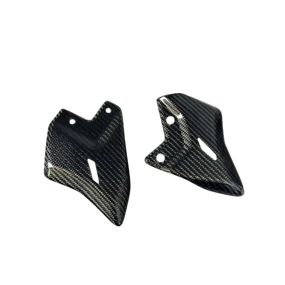 Adatto per Kawasaki Ninja 650-z650 accessori moto pedale posteriore bordo ala bordo di protezione posteriore in fibra di carbonio 2017-2024