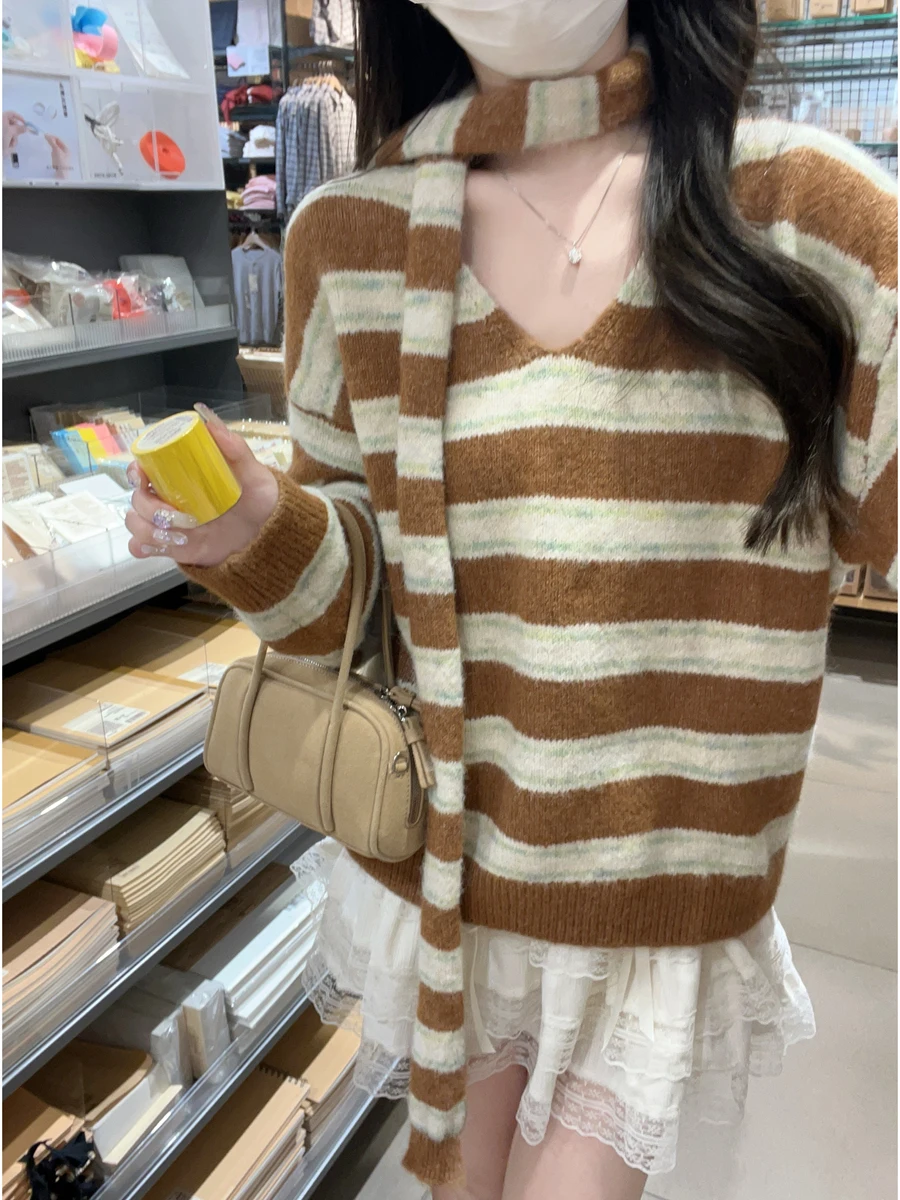 韓国 Sle ソフトルーズストライプ V ネックプルオーバーニットウェア女性の秋冬新ファイオントップ多用途ロング Sve セーター